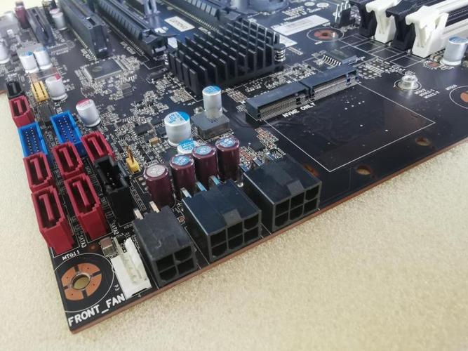 thinkstation p520拆机