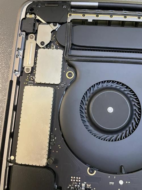 2025款macbook pro 拆机