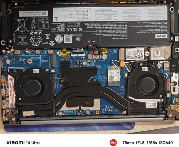 华为matebookxpro拆机 屏幕