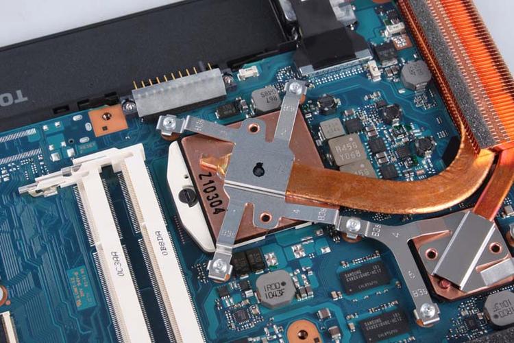 toshiba satellite拆机