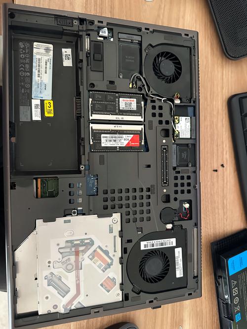 dellvostro15 3000拆机