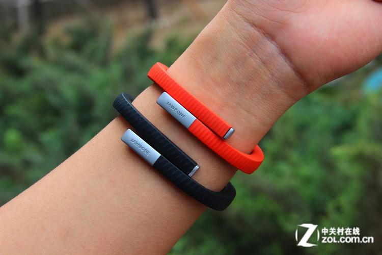 jawbone up智能手环