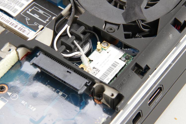 2025 alienware17拆机