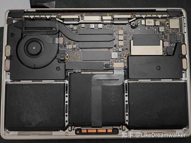 macbookpro2025拆机高清