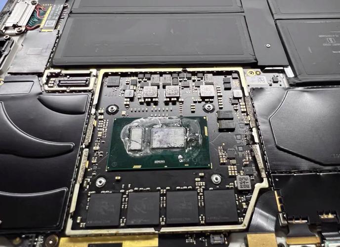 微软 surface pro 7拆机