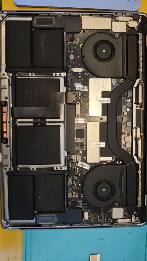 2011款macbook pro拆机