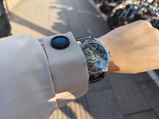 lemfo智能手表怎么使用