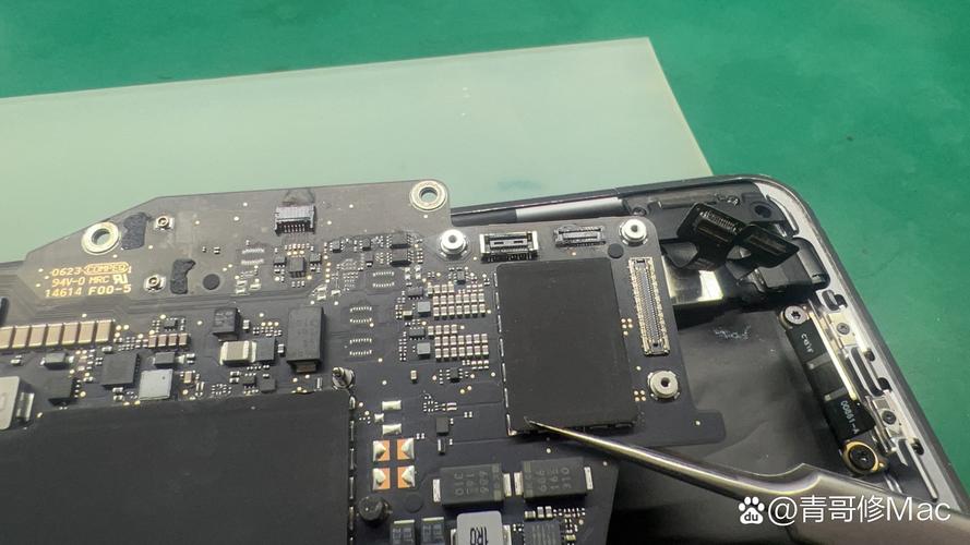 2012macbook pro 拆机