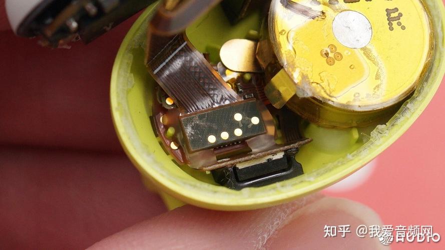 boss蓝牙耳机wireless拆机