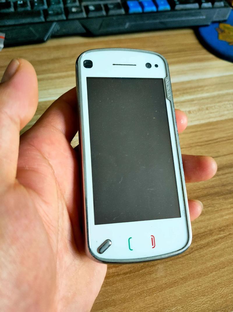 nokia lumia 800 拆机