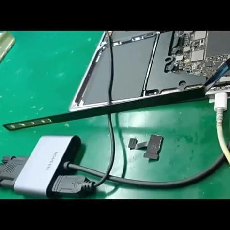 macpro touch bar拆机