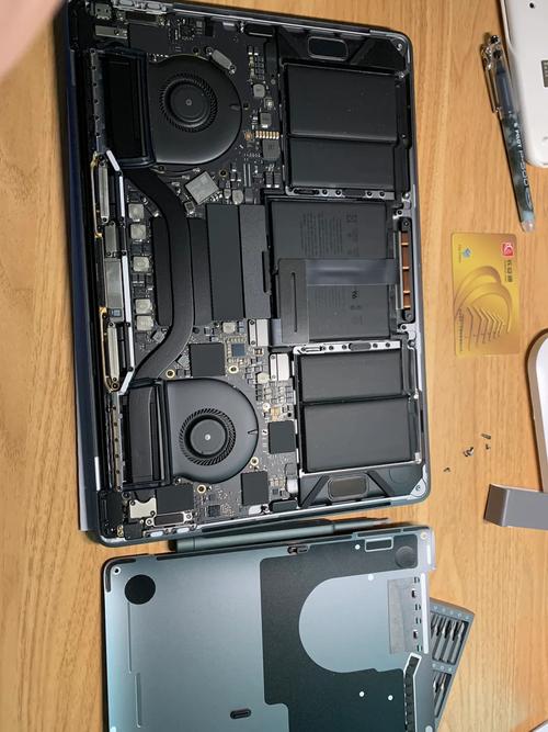 macbook pro 2025拆机