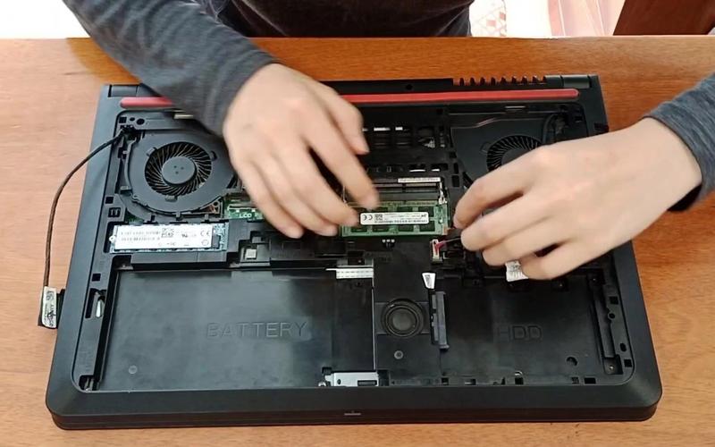 dell 灵越15 7000 拆机