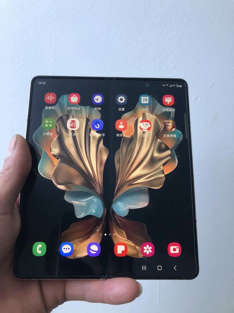 三星四核双卡双待智能手机