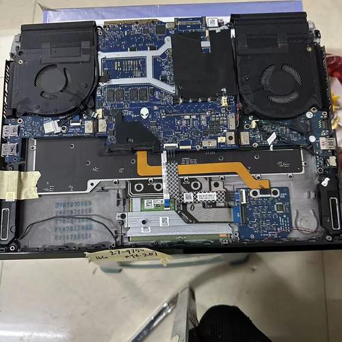 2025alienware17拆机