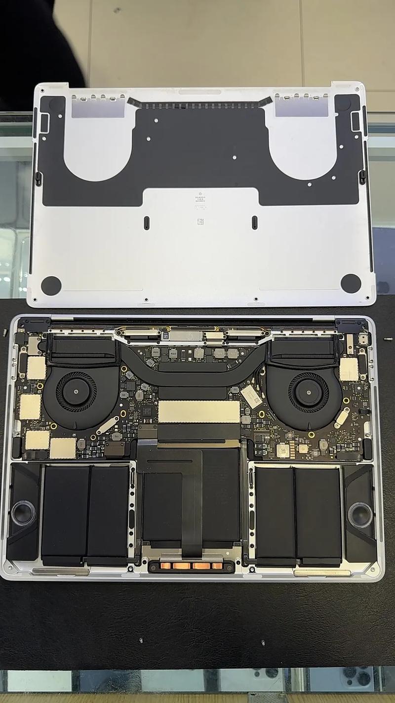macbook pro 拆机容易吗