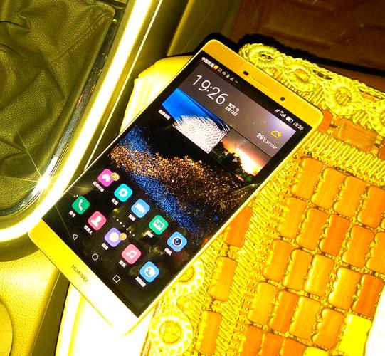 p8max 参数 mate8参数