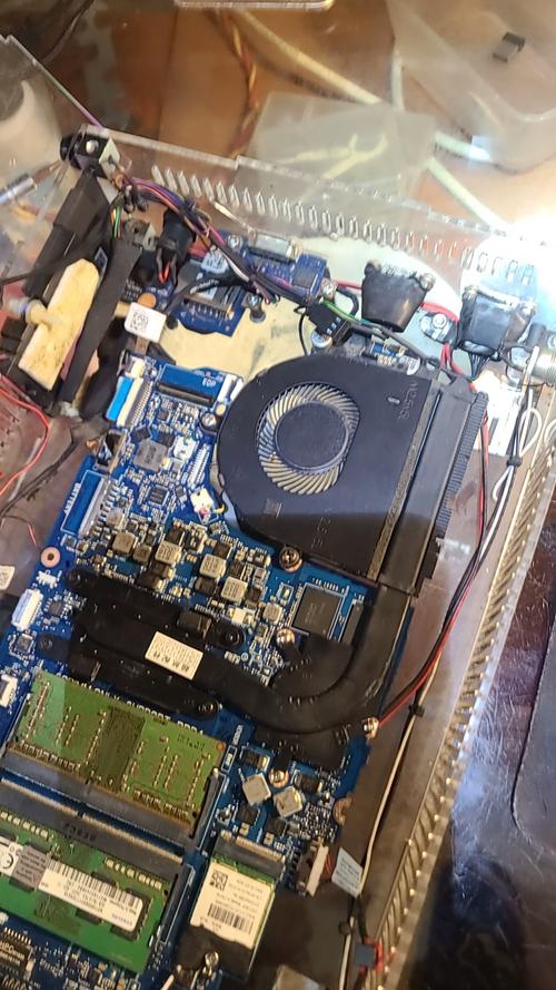 dell 5510 拆机 6820