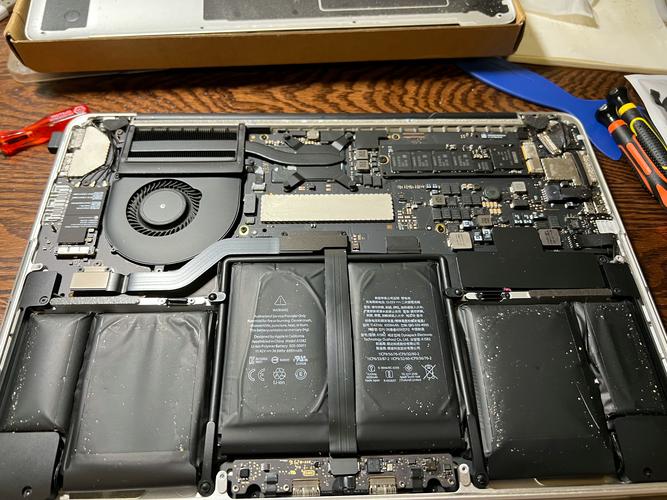 macbookproa1502拆机