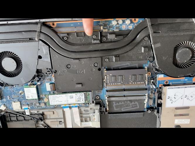 惠普notebook 1000拆机