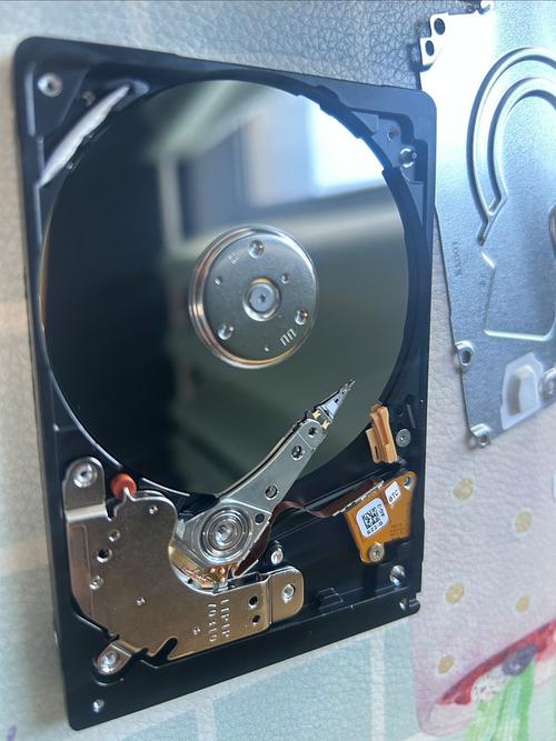 surfacebook 拆机 硬盘