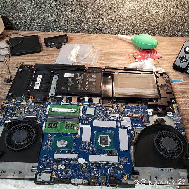 alienware 17 r5拆机