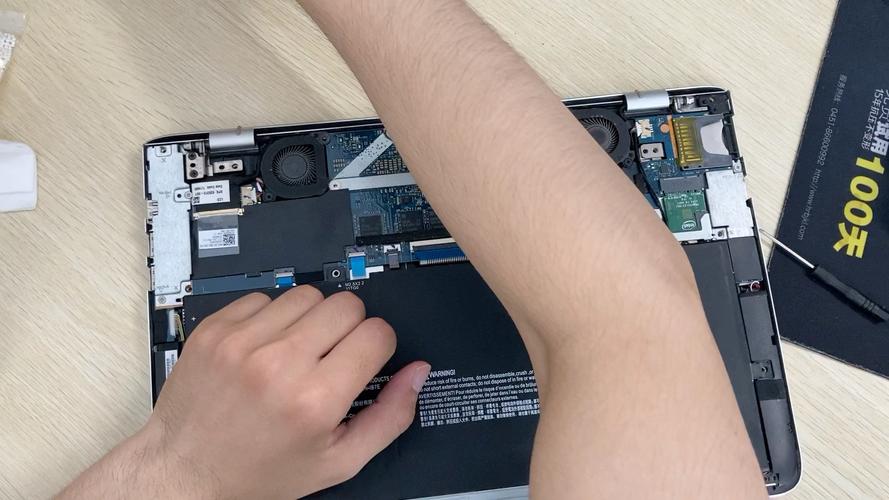 envy 13-ab024 拆机