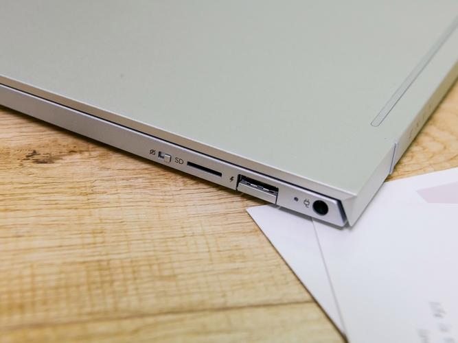 envy 13-ab024 拆机