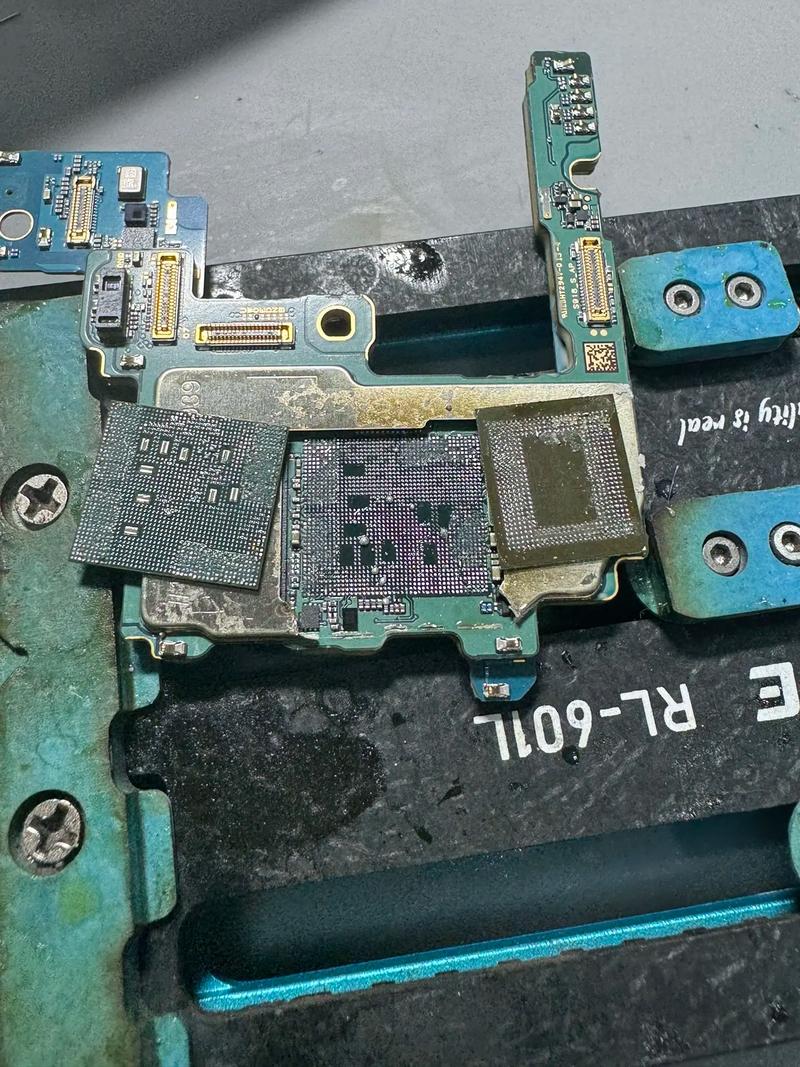 Galaxy J3 2025拆机