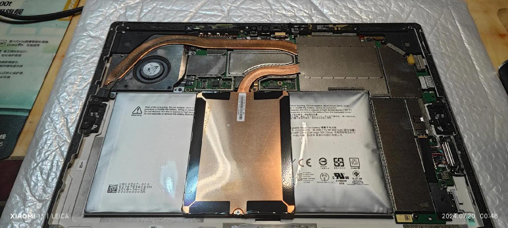 surface booki7拆机