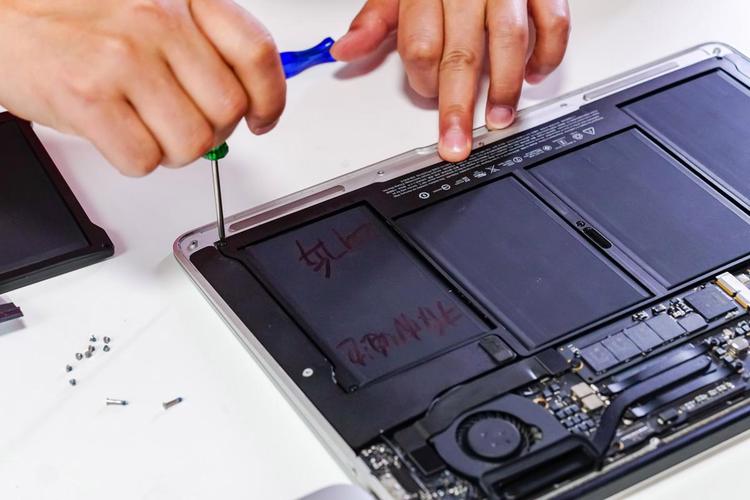 2010年MacBook小白拆机