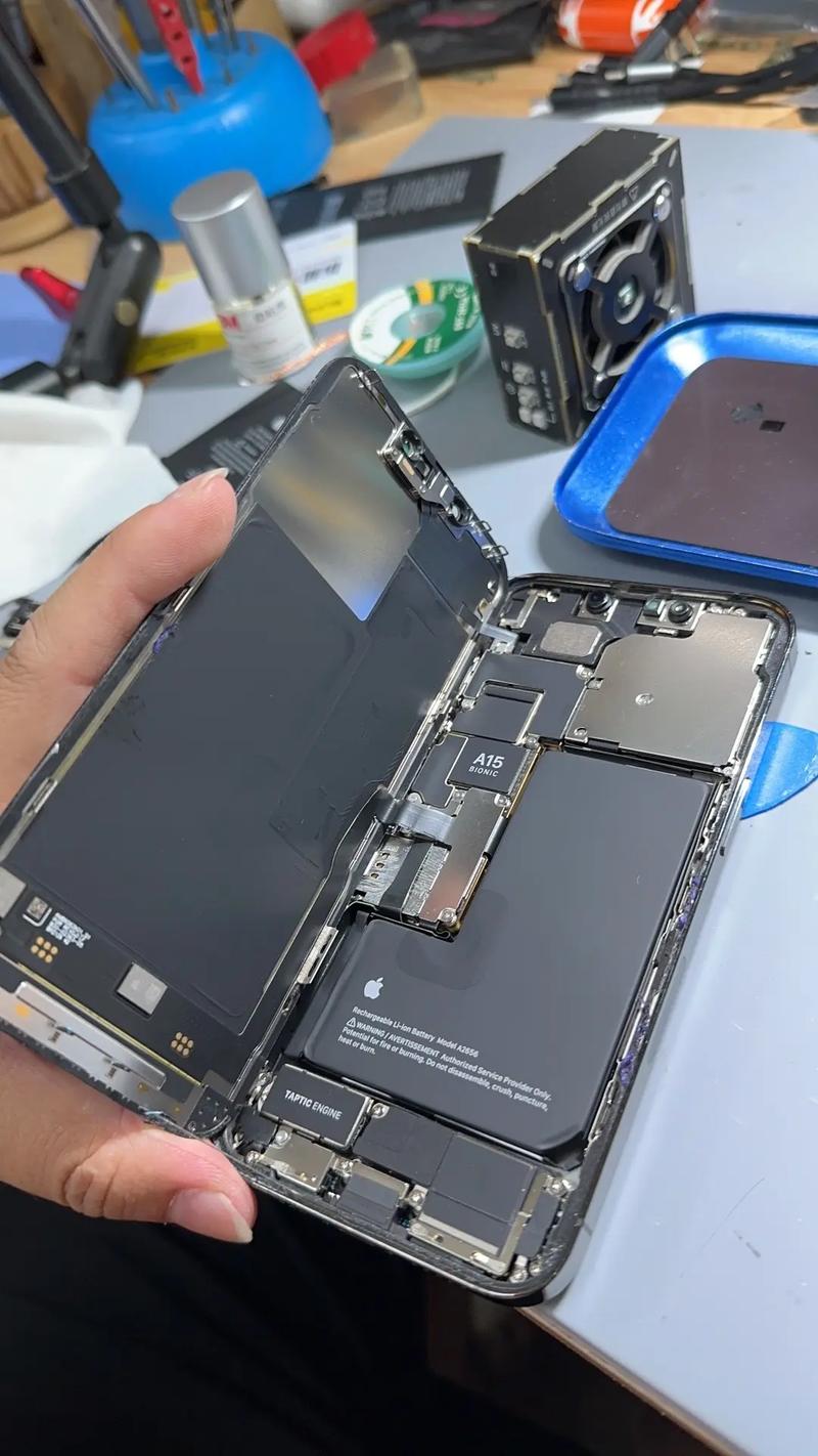 macbookpro13拆机视频