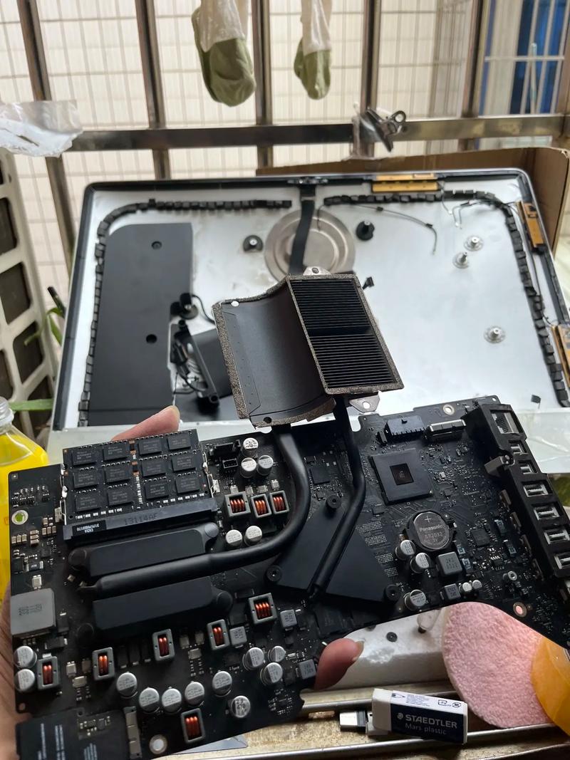 macbook 2025拆机视频