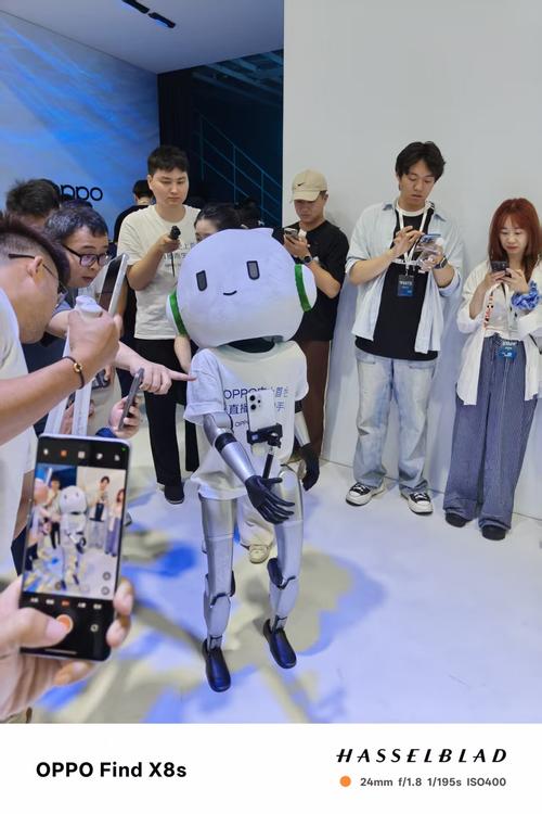 oppor9智能机器人