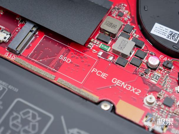 华硕rog zephyrus拆机