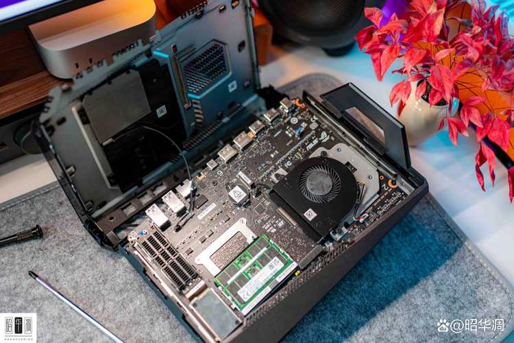 macbook 2025拆机测评