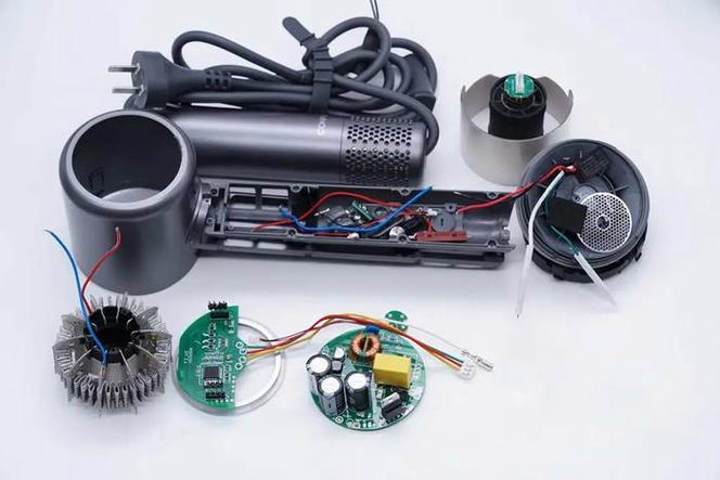 ipad拆机用电吹风吹热多久拆机