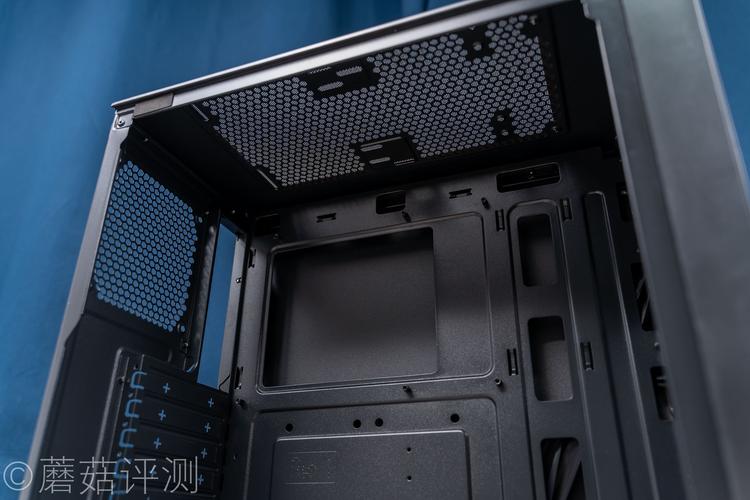 coolermaster主机拆机