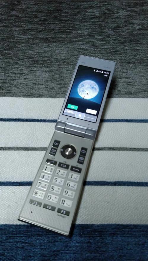 国产最好的翻盖智能手机