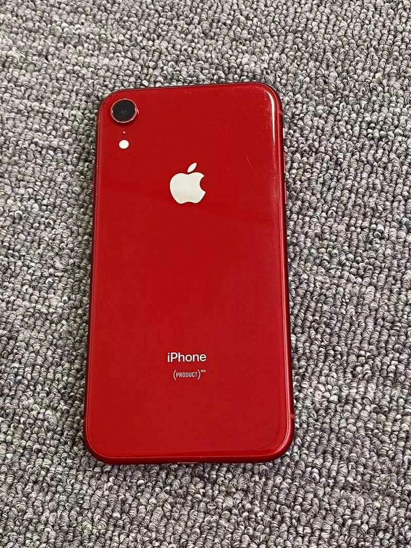 iPhone xr 屏幕参数