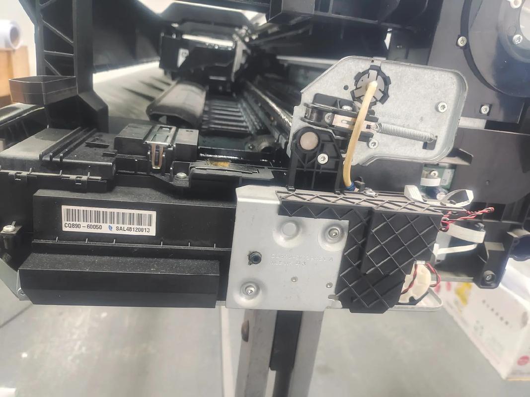 惠普compaq325拆机视频