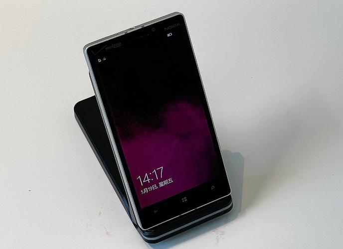 诺基亚lumia 999参数