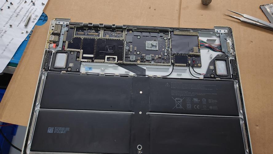 微软平板电脑surface拆机