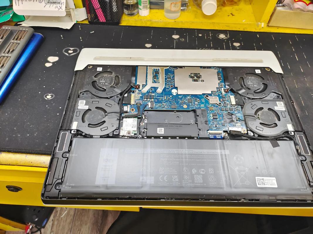 alienware 拆机上硅脂