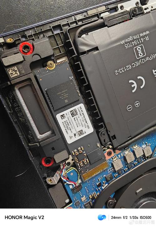 荣耀magicbook拆机主板