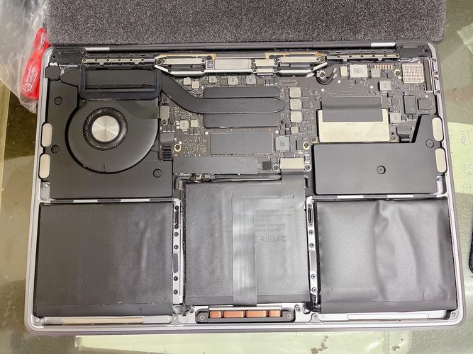旧款macbook pro拆机