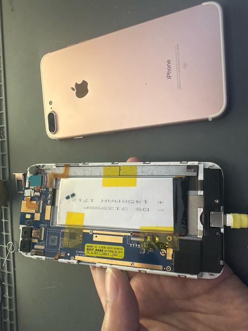 苹果 iphone 7拆机图片