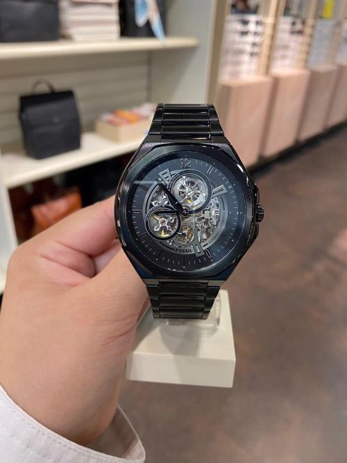 fossil 智能手表