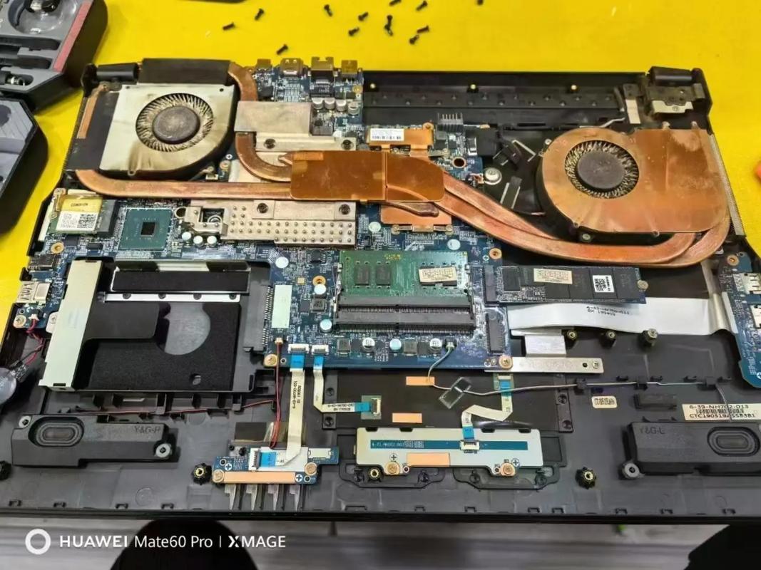 alienware17拆机清灰