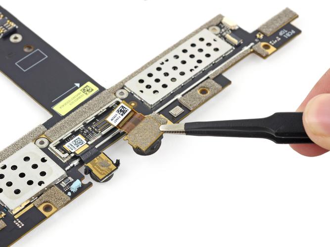 surfacebook的拆机贴